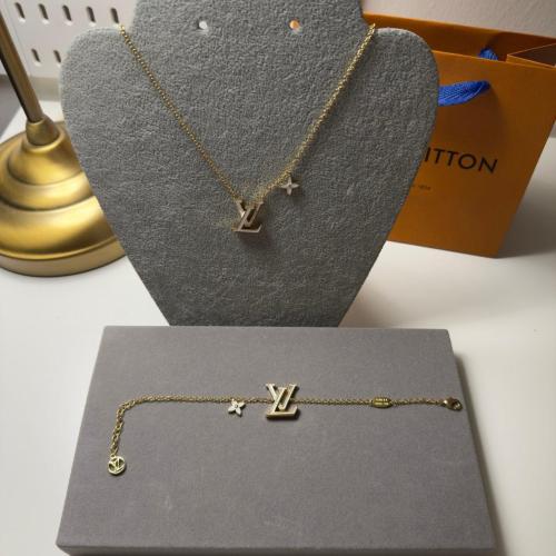 طقم ماستر كواليتي من لويس فيتون