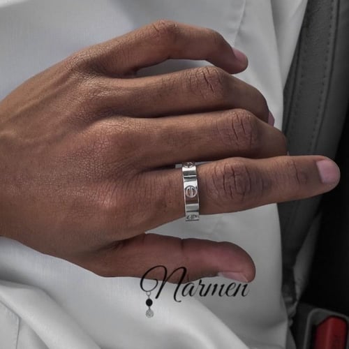 خاتم فضي من مجموعة LOVE