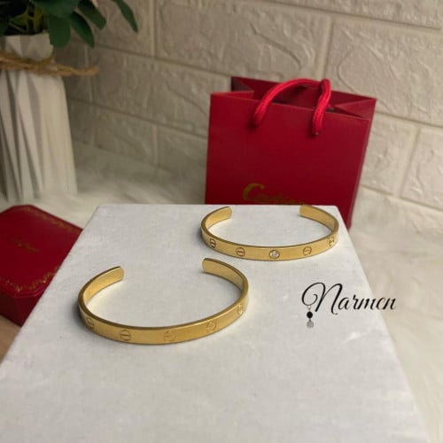 سوارة بختم الماركة هاي كواليتي من كارتير