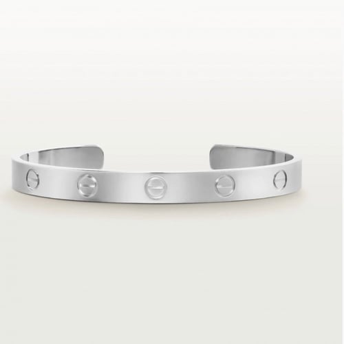 سوارة من مجموعة لوف من كارتير