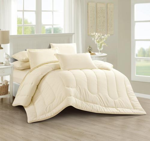 مفرش كيرلا فندقي مفرد ونص - بيچ (٤ قطع)