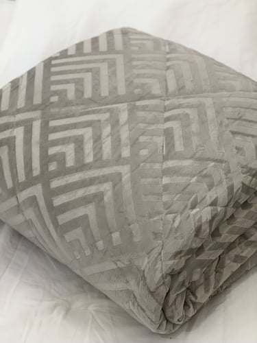 مفرش لينا مفرد ونص