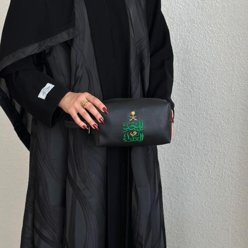 حقيبة يد جلدية مطرزة - للمجد والعلياء
