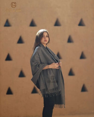 شال جوخ نسائي رصاصي GRACE