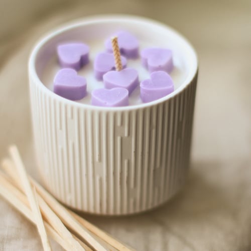 شمعة شغاف المميزة - بنفسجي