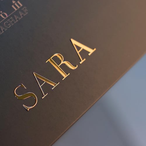 صندوق هدية بنت برسومات أزهار لطيفة