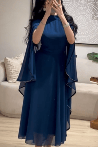 فستان فرنسي تركواز بقصه الكتف الملكيه مزين من الأط...