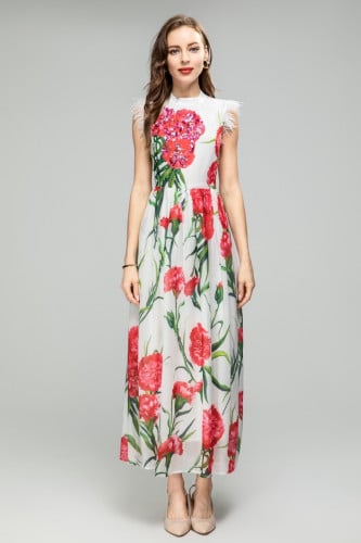 فستان فخم بتشجيرات الورد المزين بالترتر