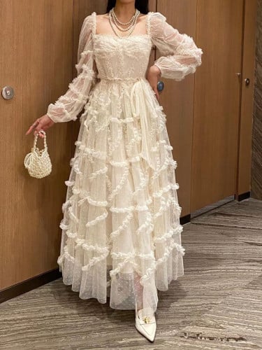 فستان اوربي صيفي فخم بقصات انسيابيه