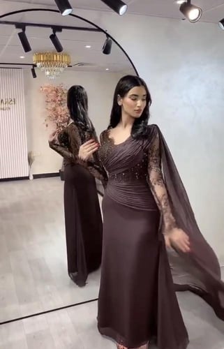 فستان بني بقصات رائعه