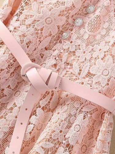 فستان دانتيل فرنسي بينك