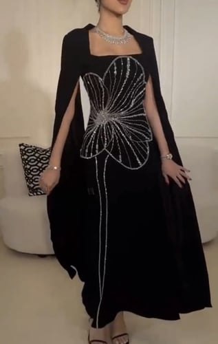 فستان اسود فرنسي بتطريز بالكريستالات