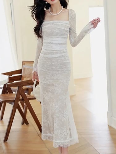 فستان بالدانتيل الفرنسي الأنيق