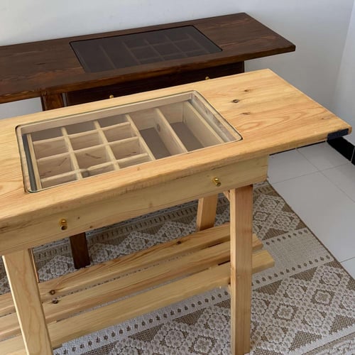 تسريحة خشب سويدي طبيعي بسطح زجاجي – تصميم أنيق مع...