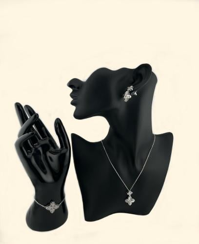 طقم إكسسوارات فضي ناعم