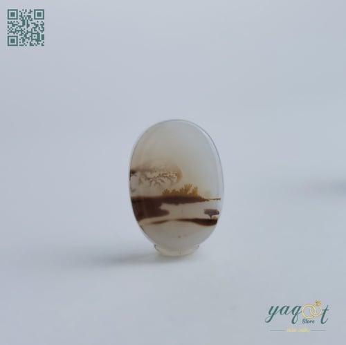 حجر عقيق يمني مصور مميز شكل بحيرة