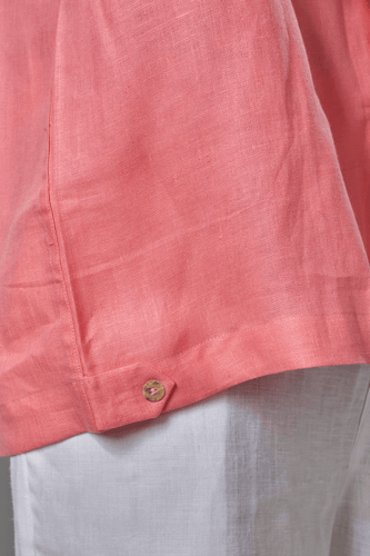 قميص خوخي نص كم