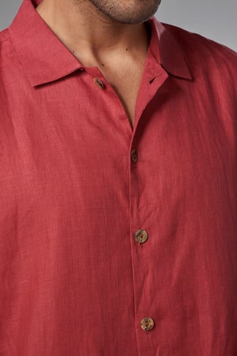 قميص أحمر قرمزي كتان رجالي كم طويل - Crimson Red L...