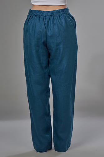 بنطلون أزرق غامق كلاسيك