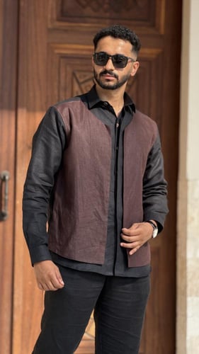 قميص اسود بسديري بني