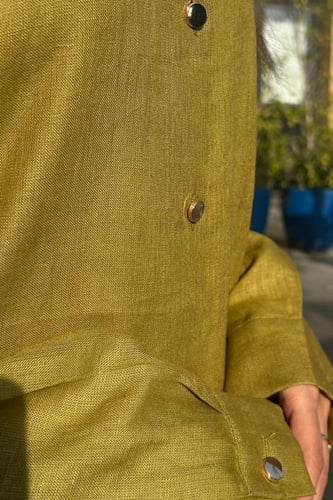 قميص زيتوني نسائي كتان