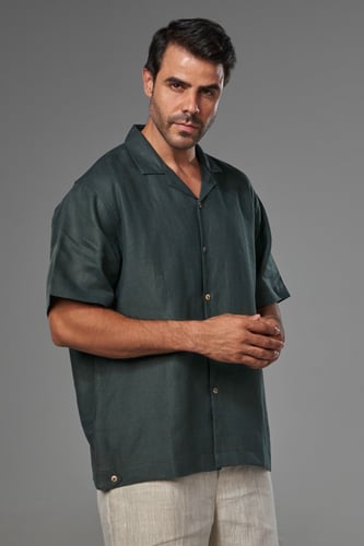 قميص زيتي نص كم