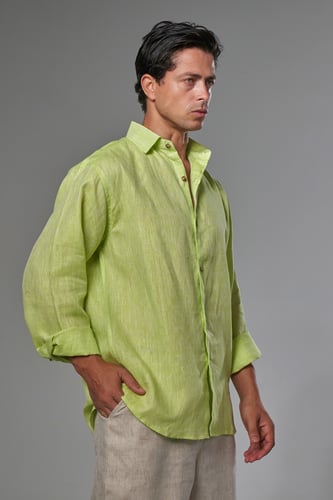 قميص فسفوري