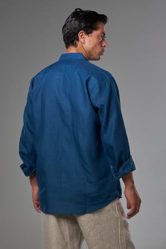 قميص ازرق كلاسيكي - classic blue shirt