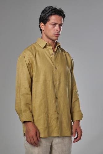 قميص رجالي سعودي كتان خردلي - shirts mustrd