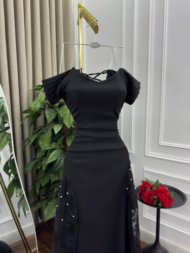 فستان سهره من واحد لين خمسه من اسمول لين ٢ اكس خام...