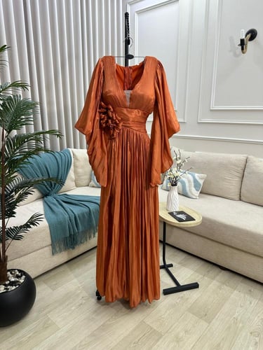 فــســتان أنيق .. الخامه/ كرينكل الألوان / 2 القيا...