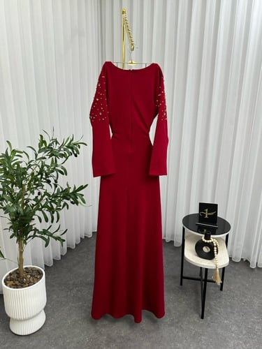 فستان سهره نوع القماش : كريب استرتش المقاسات بالرق...