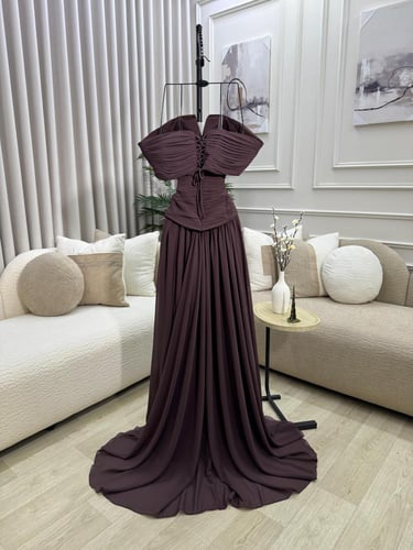 فستان اااالانيق وصل الخامه شيفون دبل كلوش المقاسات...