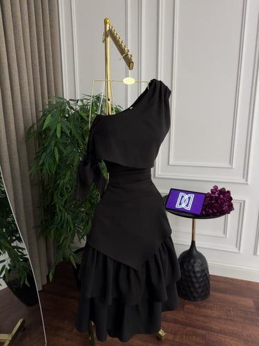 فستان باربي المقاسات بالرقم 1-2-3-4-5 المقاسات بال...