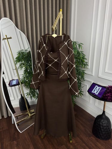 فستان ناعم خامه ..سي وآي جاكت تطريز لول المقاسات ب...