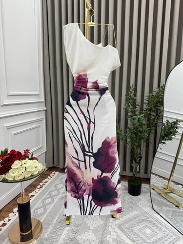 فستان ناعم المقاسات من واحد لين سته من اسمول لين ٣...