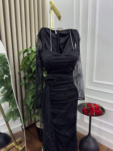 فستان سهره ناعم من واحد لين خمسه من اسمول لين ٢ اك...