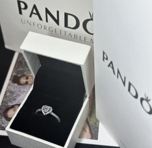 خاتم باندورا كريستالي