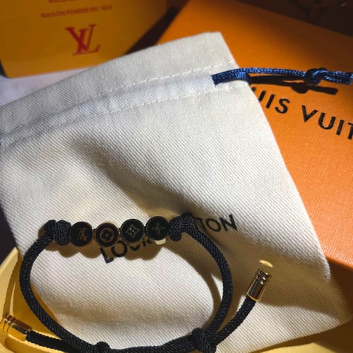 سوار لويس فيتون