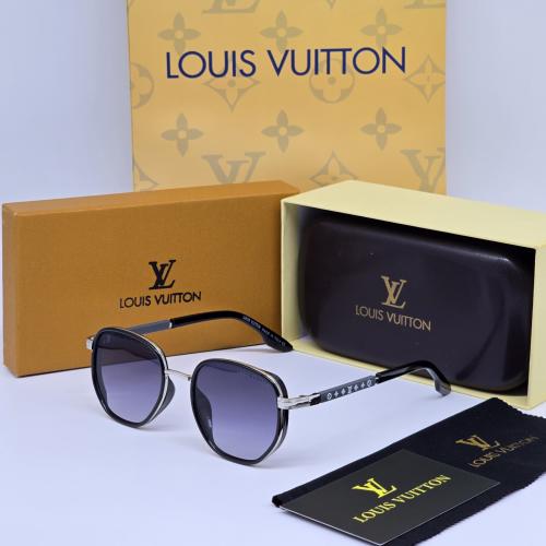 نظاره لويس الترند