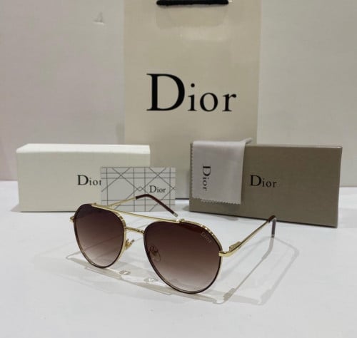 ديور الاكثر مبيعات