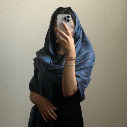 شال كحلي تطريز يدوي