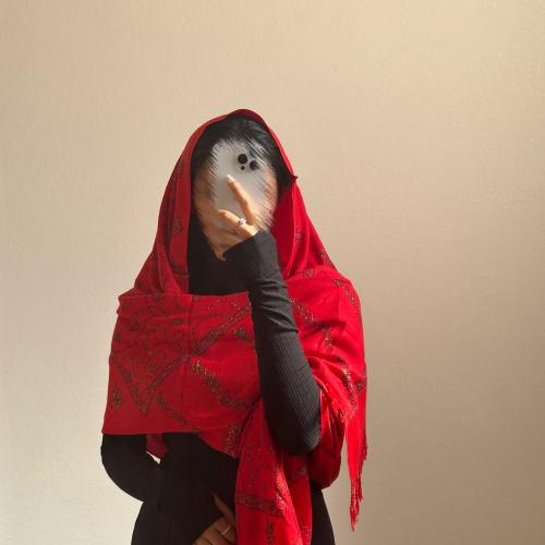 شال كشميري أحمر تطريز يدوي