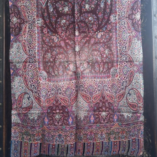 شال حرير مُطرز #ES10