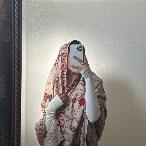 شال تطريز يدوي #بيج2