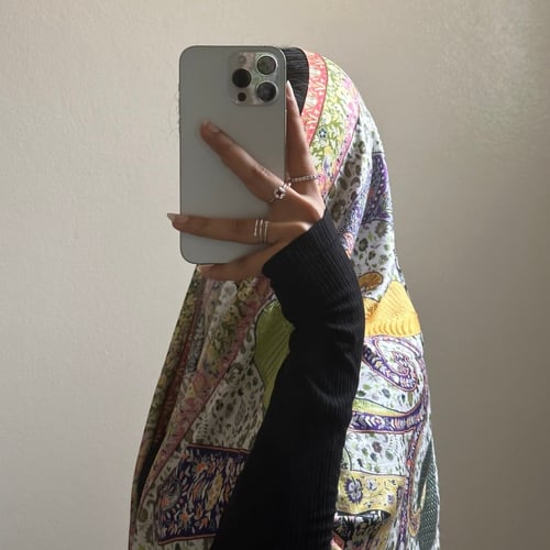 شال حرير مُطرز #ES5