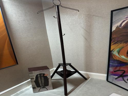 علاقة عباية ومبخره