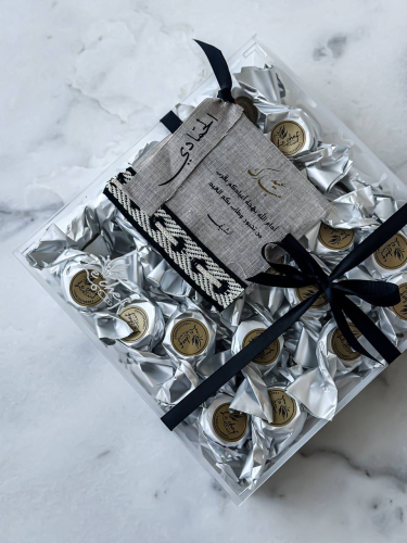 بوكس اكريلك معبأ قرص عقيلي مغلف بالشكولاتة مع طباع...