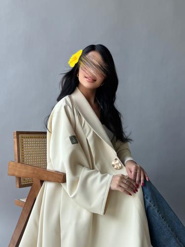 Butter yellow