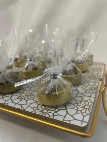 توزيعات كسرة بخور+ فخم ذهبي (درزن 12 حبة) - توزيعا...